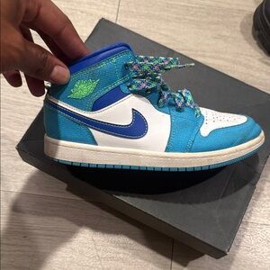 Nike Kids Shoes Blue and White